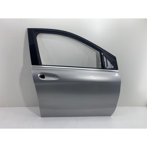 Porta Dianteira Direita Mercedes B200 2013 2016