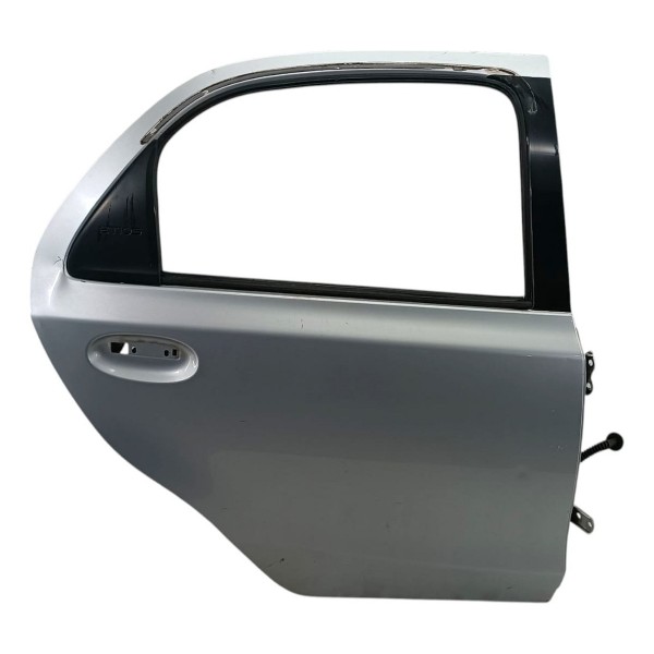 Porta Traseira Direita Toyota Etios Sedan 2012 2013 A 2021 Traseira Direita Prateado