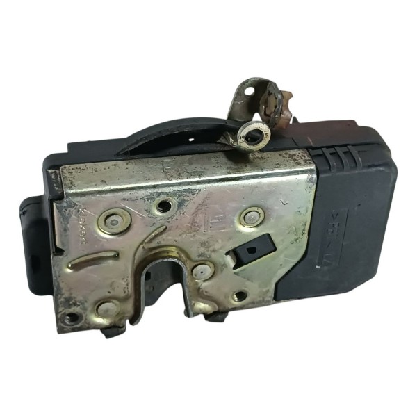 Fechadura Porta Dianteira Esquerda Gm Vectra 1997 A 2005