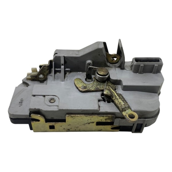 Fechadura Porta Traseira Esquerda Peugeot 206 207 1999 A 14