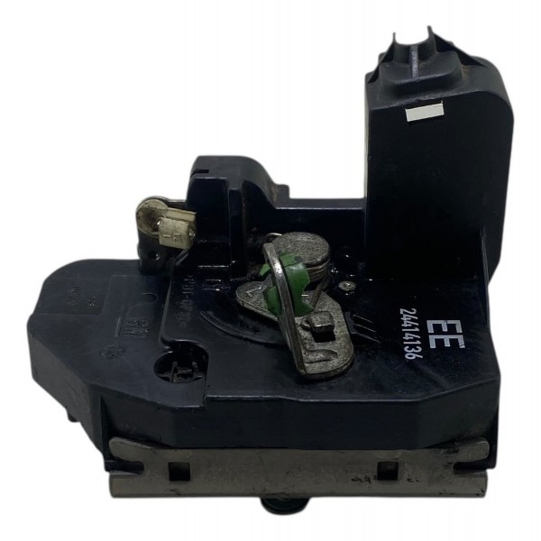 Fechadura Porta Traseira Esquerda Chevrolet Corsa 2002 A 12