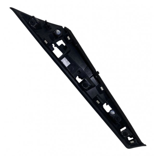 Suporte Externo Direita Tampa Traseira Peugeot 2008 2025