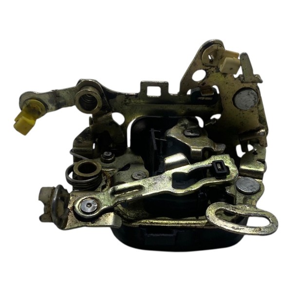 Fechadura Porta Dianteira Direita Gm Celta 2000 Até 2006