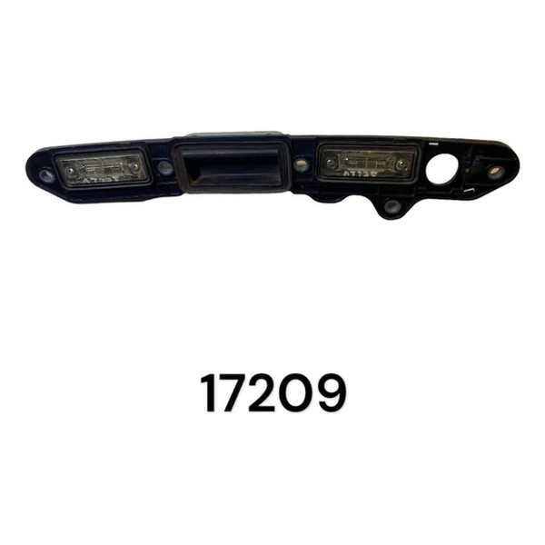Suporte Luz Placa Volkswagen Jetta 2009 A 2010
