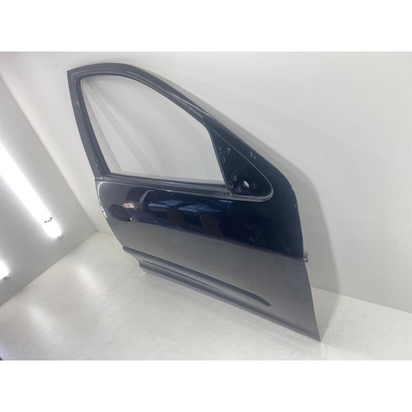 Porta Dianteira Direita Corsa 2003 A 2012 Montana 04 A 2010