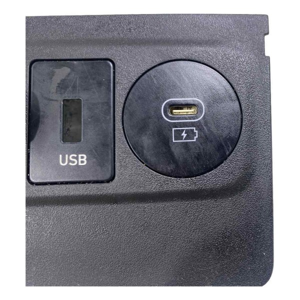 Moldura Entrada Carregador Usb Acendedor Hb20 2023 2024