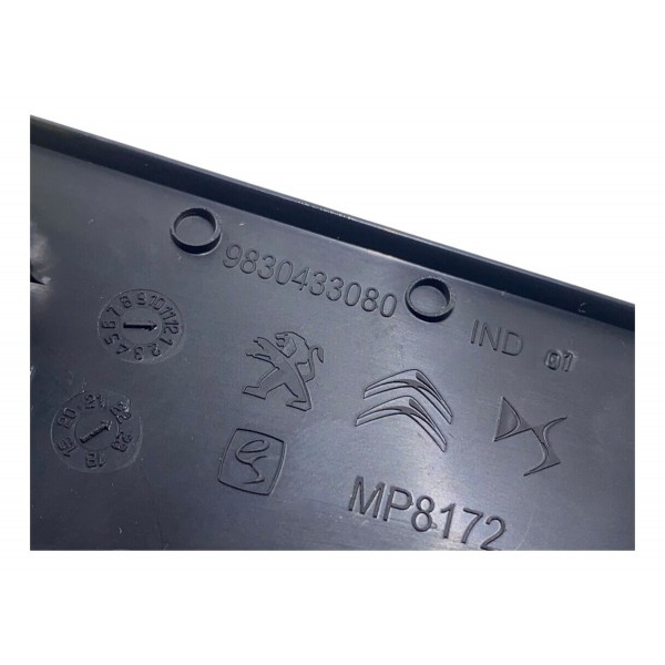 Acabamento Forro Porta Diant. Dir. Peugeot 208 2021 2024