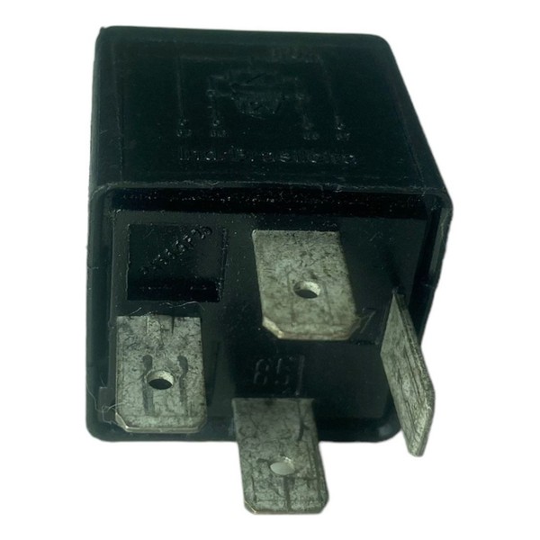 Relé Bomba Combustivel Audi Vw Gol A G4 1995 A 2009