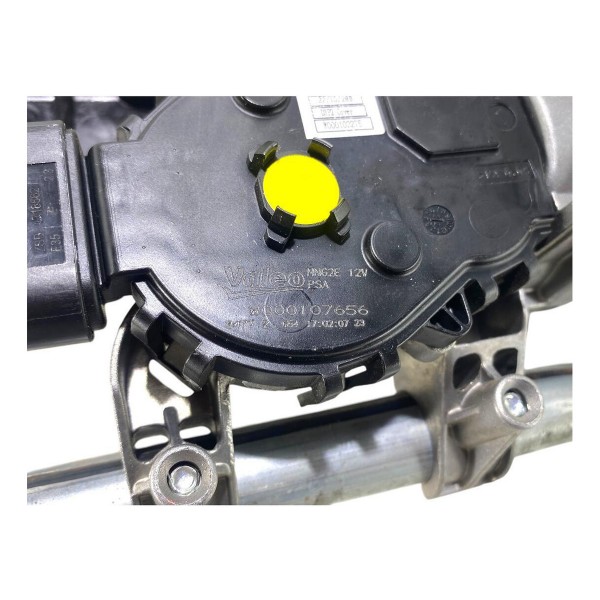 Galhada Motor Limpador Parabrisa Peugeot 208 2021 2024