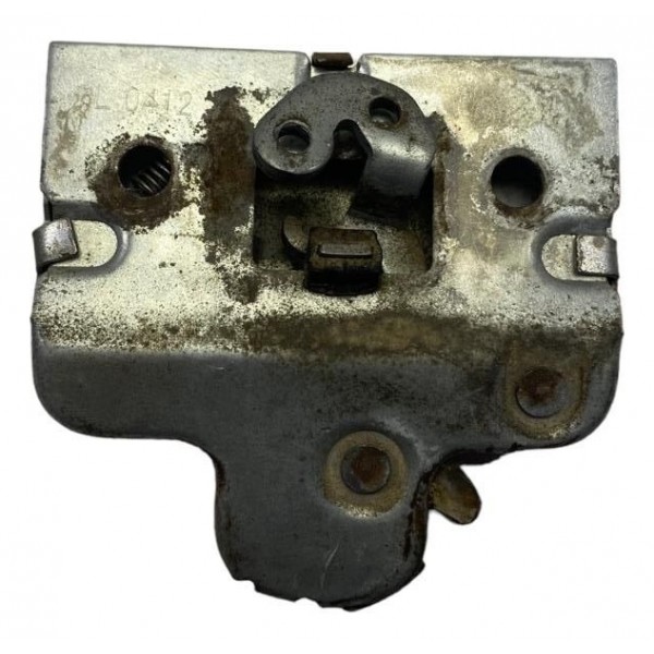 Fechadura Interna Porta Malas Omega Corsa Classic 1999 A 06