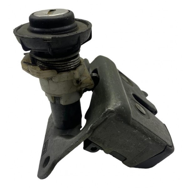 Fechadura Tampa Porta Malas Fiat Mobi 2017 A 2020 15942