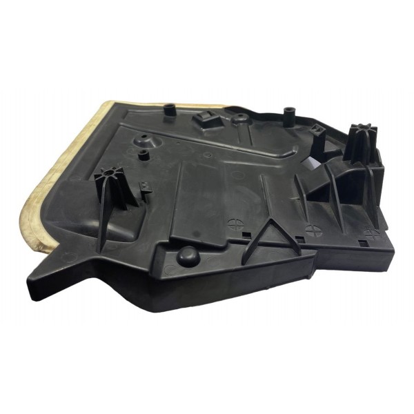 Suporte Dreno Água Porta Tras. Esq. Mercedes B200 2015 15875
