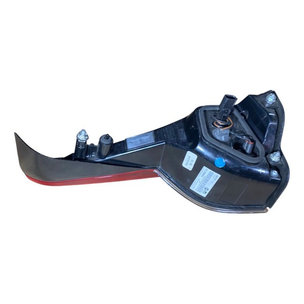 Lanterna Tampa Tras Esq Led Fiat Pulse 2021 A 2024 15532