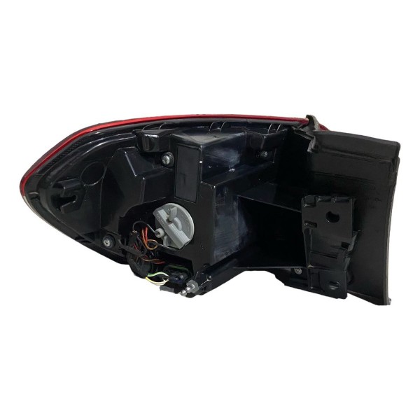 Lanterna Traseira Lado Direito Fiat Pulse 2022 A 2023 15697