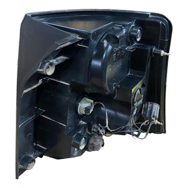 Lanterna Traseira Esquerda Land Rover Sport 2012 A 13 15689