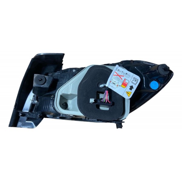 Lanterna Traseira Esquerda Peugeot 208 2021 Á 2023 15688