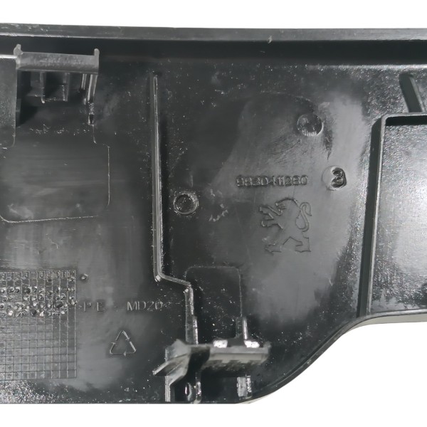 Acabamento Interno Peugeot 208 2021 2022 2023 2024