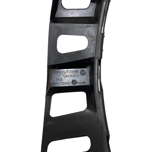 Guia Parachoque Traseiro Direito Vw Tiguan 10/15 15290