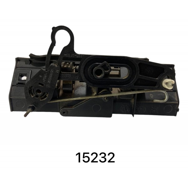 Macaneta Externa Tampa Traseira Peugeot 206 99 A 10 15232