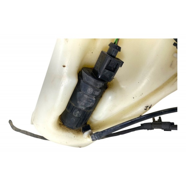 Reservatorio De Agua Parabrisa Vw Amarok 2011 2012 A 2015