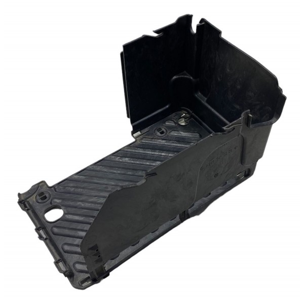 Acabamento Caixa Bateria Mercedes B200 2013 A 2016 14832