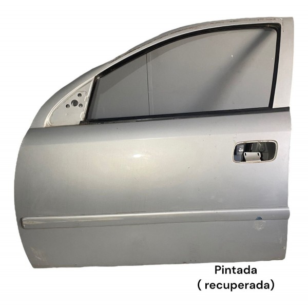 Porta Dianteira Esquerda Astra 2005 A 2011 (detalhe) 14644