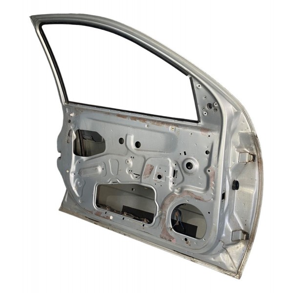 Porta Dianteira Esquerda Astra 2005 A 2011 (detalhe) 14644
