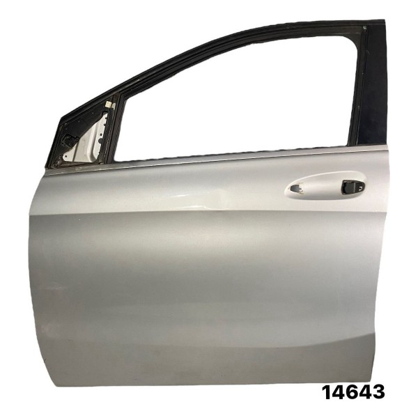 Porta Dianteira Esquerda B200 2013 / 2015 14643