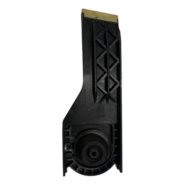 Suporte Inferior Radiador Esquerdo Mercedes Cla 14a 6 14753