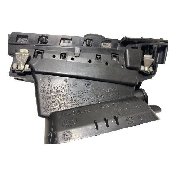 Difusor Saída De Ar Lado Direito Peugeot 208 2014/18 14019