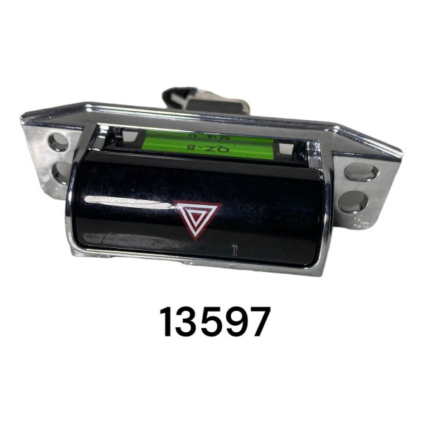 Botão Pisca Alerta Chery Tiggo 3x Pro 2022/23 13597