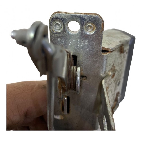 Trava Fechadura Porta Mala Astra Hatch 1999 A 11 13715