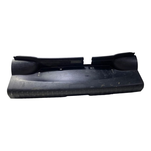 Moldura Soleira Porta Malas Bmw 120i 2006 A 2012 13605
