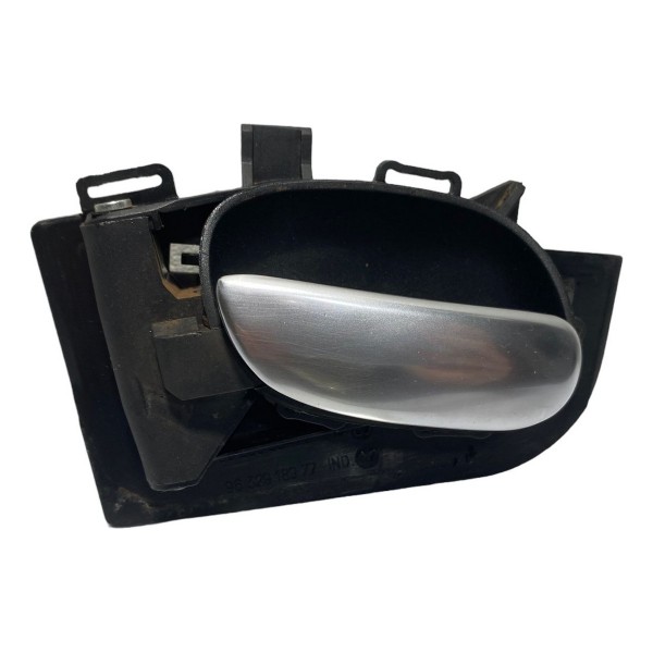 Maçaneta Porta Inte Esq Peugeot 206/207 01/09 13390
