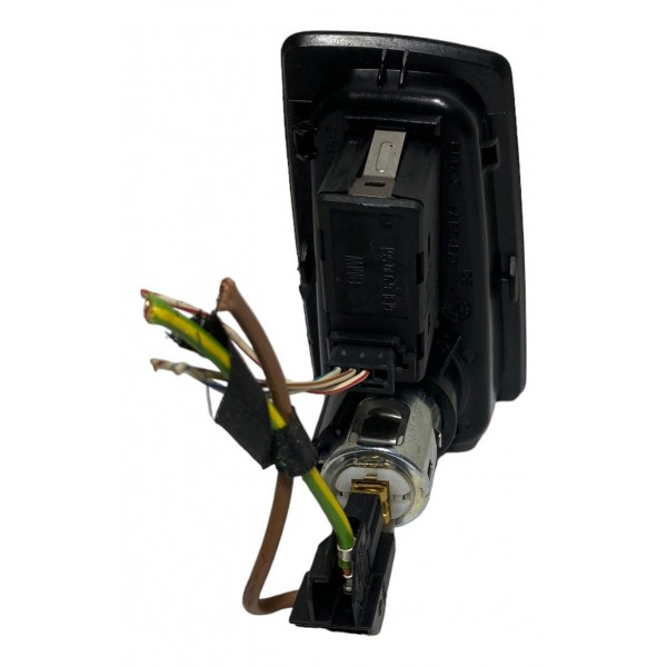 Entrada Conexao Auxiliar C/tomada Bmw 120i 09/11 13364