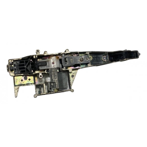 Maçaneta Externa Traseira Direita Peugeot 208 2012/14 13106