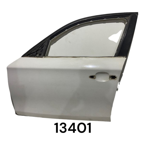 Porta Dianteira Esquerda Bmw 118i 120i 2006 2010