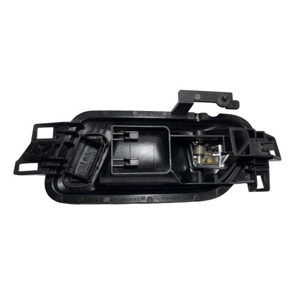 Maçaneta Interna Traseira Dir Vw Amarok 11/19 2h0837114