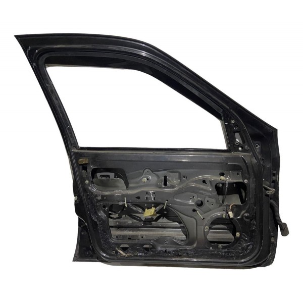 Porta Dianteira Esquerda Renault Clio 2001 / 05 *13310