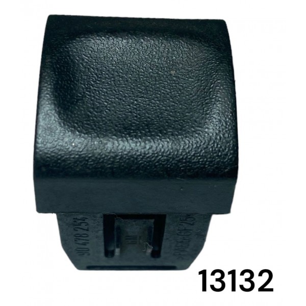 Botão Falso Painel Vectra Gm 97/00 90478254 *13132 Cx226