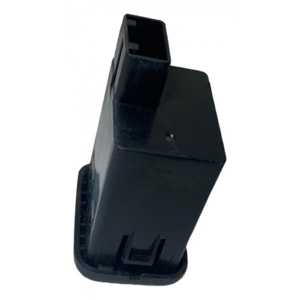 Entrada Usb Traseira Console Tracker 2020 A 2023 26213272