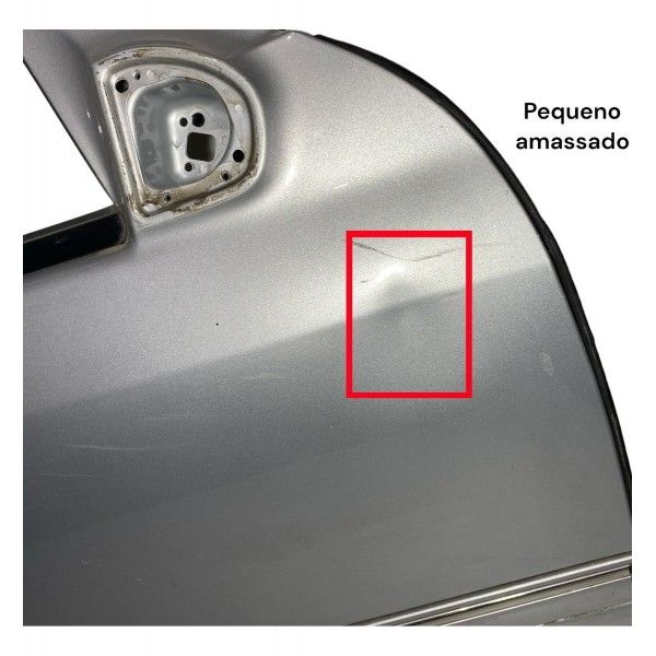 Porta Dianteira Direita Mercedes Clc200 2009/10 Detalhe