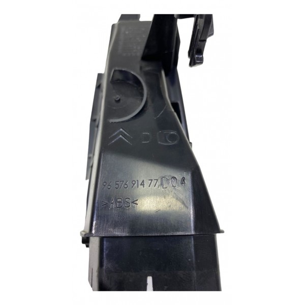 Difusor De Ar Traseiro Direito C4 Picasso 2011 9657691477