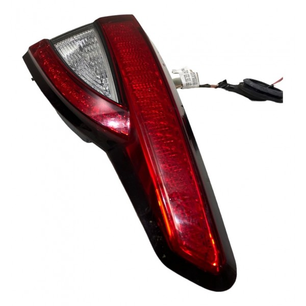 Lanterna Tampa Esquerda Fiat Argo 2017/2021 49450748