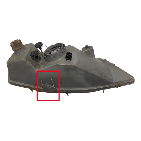 Farol Dianteiro Esquerdo Chevrolet Celta 2001/06 1100093