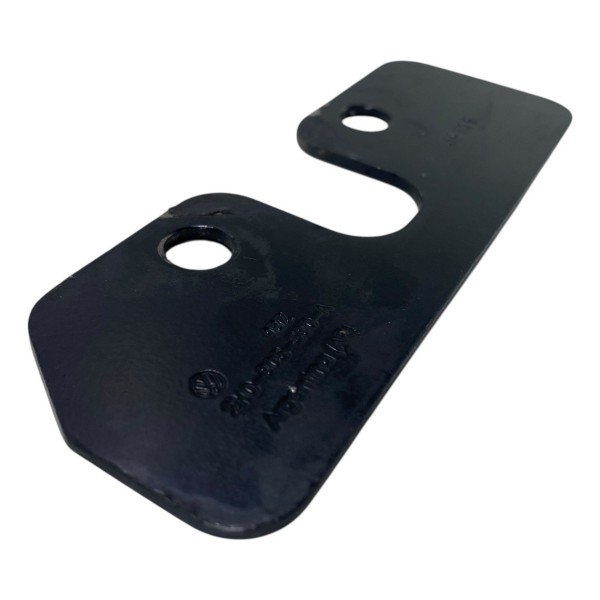Placa Suporte Fixação Fechadura Amarok 2011 2012 2019