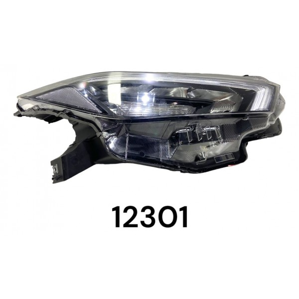 Farol Direito Nissan Versa Com Led 20/22