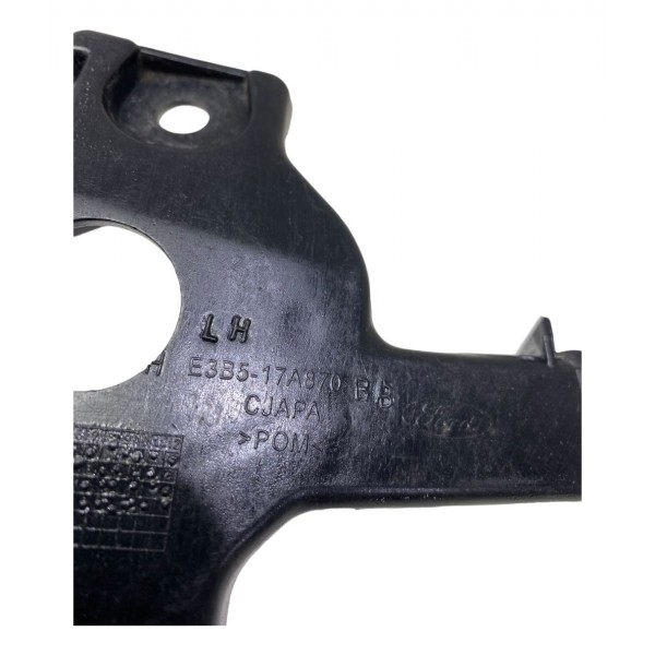 Guia Parachoque Diant Esquerdo Ford Ka 2015/2018 E3b517a870