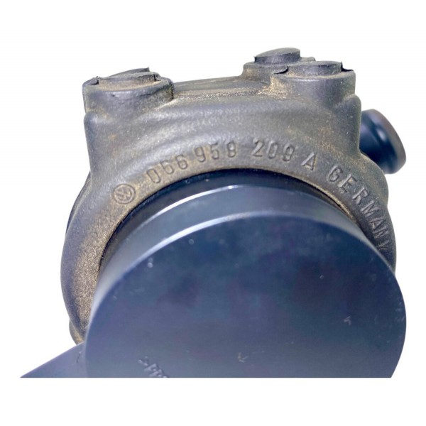 Bomba Água Auxiliar Volkswagen Amarok 2011 2012