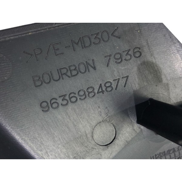 Acabamento Retrovisor L D Citroen Xsara 02 9636984877